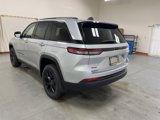 New 2025 Jeep Grand Cherokee Altitude image 6