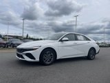 Used 2024 Hyundai Elantra SEL image 3