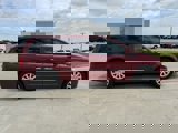 Used 2016 Chrysler Town & Country Touring w/ Driver Convenience Group image 2