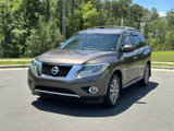 Used 2016 Nissan Pathfinder SV image 3