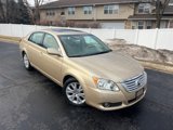 Used 2009 Toyota Avalon XLS image 2