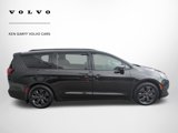 Used 2019 Chrysler Pacifica Limited w/ Advanced Safetytec Group image 2