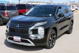 Used 2024 Mitsubishi Outlander SE image 2