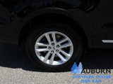 Used 2017 Ford Explorer XLT w/ Equipment Group 202A image 4
