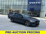 Used 2024 Volvo S60 B5 Core image 2