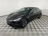Used 2020 Tesla Model 3 Standard Range image 3
