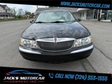 Used 2002 Lincoln Continental image 2