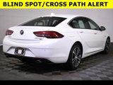 Used 2019 Buick Regal Essence w/ Driver Confidence Package I image 6