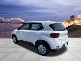 New 2025 Hyundai Venue SE image 3