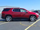 Used 2019 Chevrolet Traverse LT w/ LT Premium Package image 4
