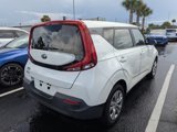 Certified 2020 Kia Soul LX image 6