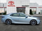 Used 2021 Toyota Camry SE image 2