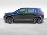 New 2024 Volkswagen Taos SE image 2