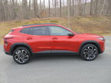 Certified 2024 Chevrolet Trax RS w/ Driver Confidence Package image 4