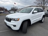 Certified 2022 Jeep Grand Cherokee Laredo E image 3