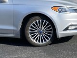 Used 2017 Ford Fusion SE image 3
