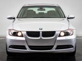 Used 2006 BMW 330xi Sedan image 2