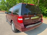 Used 2010 Ford Expedition XLT image 3
