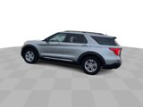 Used 2023 Ford Explorer XLT w/ Equipment Group 202A image 6