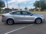 Used 2019 Ford Fusion SE image 4