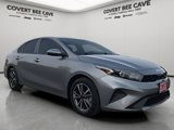 Used 2022 Kia Forte LXS w/ LXS Technology Package image 2
