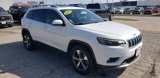 Used 2019 Jeep Cherokee Limited w/ Technology Group image 2
