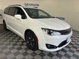 Used 2019 Chrysler Pacifica Touring-L w/ S Appearance Package image 3