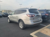 Used 2015 Chevrolet Traverse LT w/ Style and Technology Package image 3