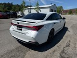 Used 2022 Toyota Avalon XSE image 4