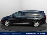 Used 2018 Chrysler Pacifica Touring-L Plus w/ Advanced Safetytec Group image 3