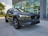Used 2019 Volvo XC60 T5 Momentum w/ Multimedia Package image 2