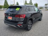 Used 2022 Volkswagen Taos SE image 4