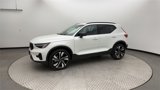 Certified 2024 Volvo XC40 B5 Plus image 6