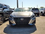 Used 2023 Nissan Altima 2.5 SV image 2