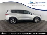 Used 2019 Hyundai Santa Fe SEL image 4