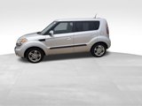 Used 2010 Kia Soul + image 5