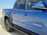 Used 2017 Toyota Tacoma TRD Off-Road image 5