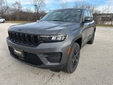 New 2025 Jeep Grand Cherokee Altitude image 2