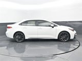 New 2026 Toyota Corolla SE image 2
