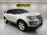 Used 2017 Ford Explorer XLT w/ Equipment Group 202A image 4