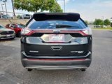 Used 2015 Ford Edge Titanium w/ Technology Package image 4