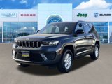 New 2025 Jeep Grand Cherokee Laredo image 3