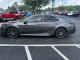 Used 2021 Toyota Camry SE image 4