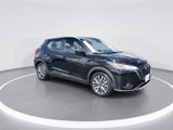 Used 2024 Nissan Kicks SV image 2