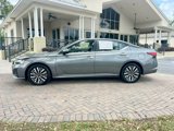 Used 2023 Nissan Altima 2.5 SV image 2
