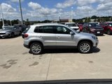 Used 2012 Volkswagen Tiguan SEL image 4