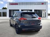 Certified 2018 Nissan Kicks SR image 4