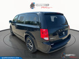 Used 2019 Dodge Grand Caravan SE image 4