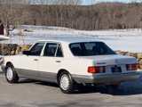Used 1990 Mercedes-Benz 560 SEL image 4