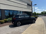 Used 2023 Hyundai Venue SEL image 3